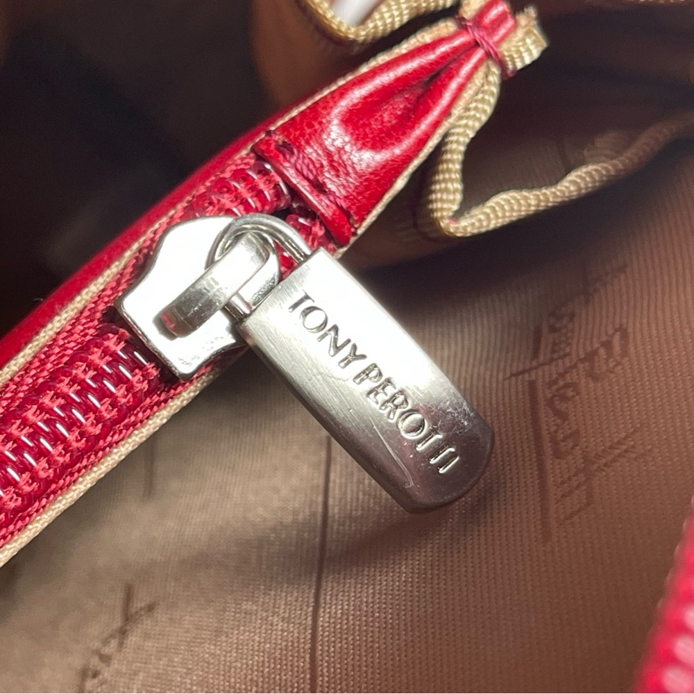 Classic Ladies Tony Perotti Briefcase, Laptop Bag. Red Leather. Gently Used. - Picture 12 of 15